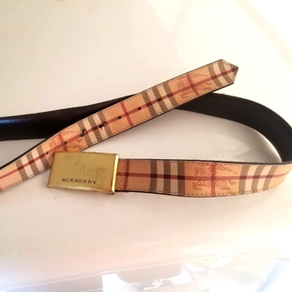 Burberry Belt 42/105